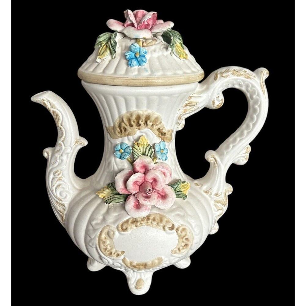 Capodimonte Amphora Porcelain Pitcher Vase with Lid